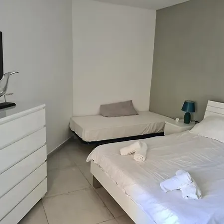 St Julians 2 Bedroom *