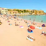 St Julians 2 Bedroom Apartment *